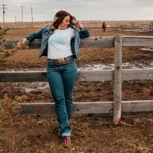 Meet your Posher, Dana